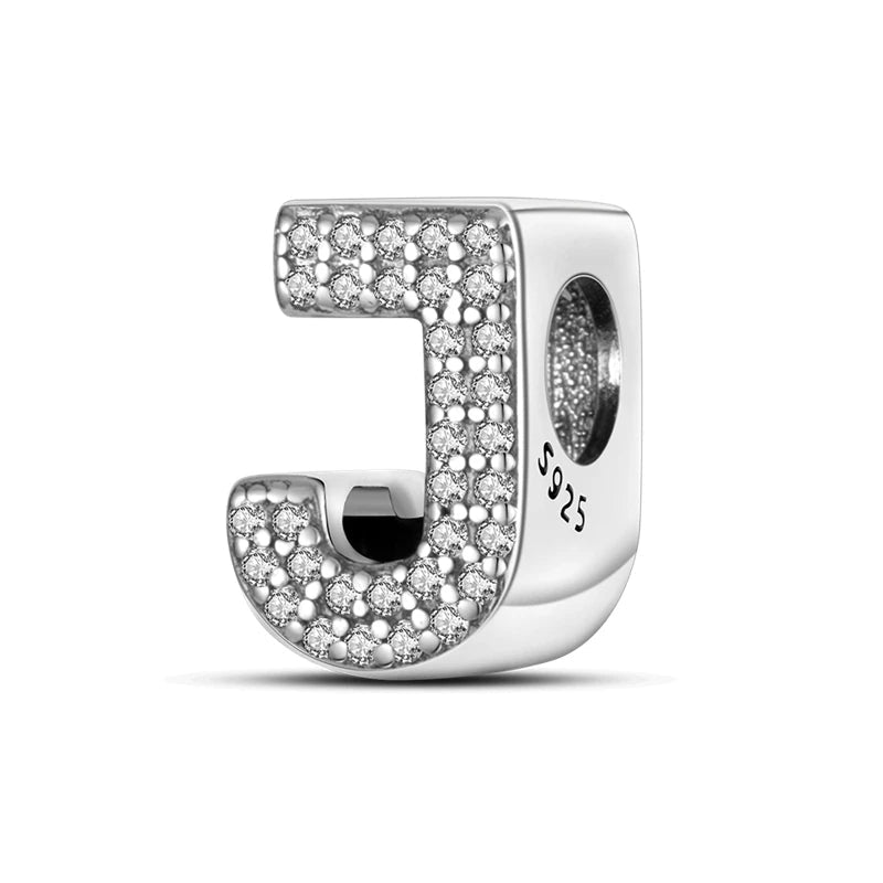 Buchstaben-Charm mit Zirkonia – Personalisierter Anhänger