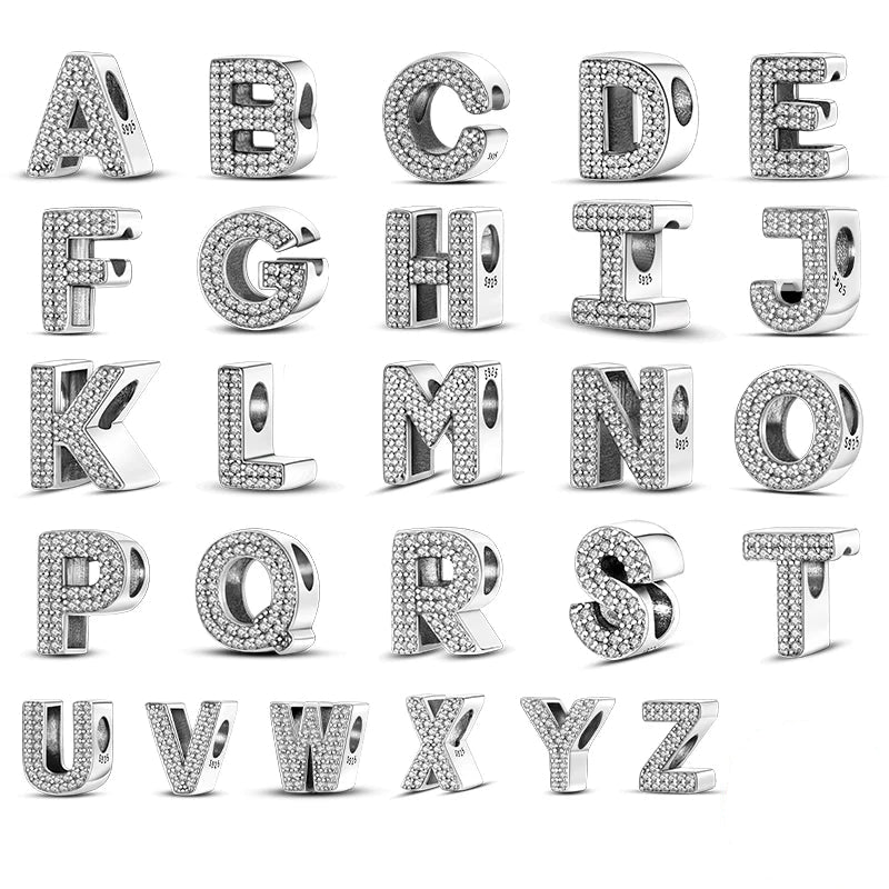 Buchstaben-Charm mit Zirkonia – Personalisierter Anhänger