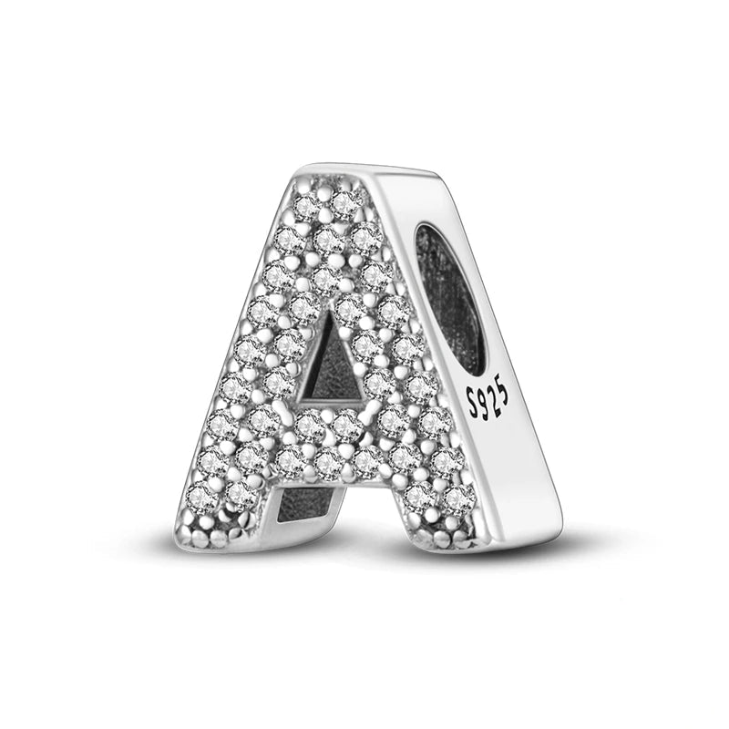 Buchstaben-Charm mit Zirkonia – Personalisierter Anhänger