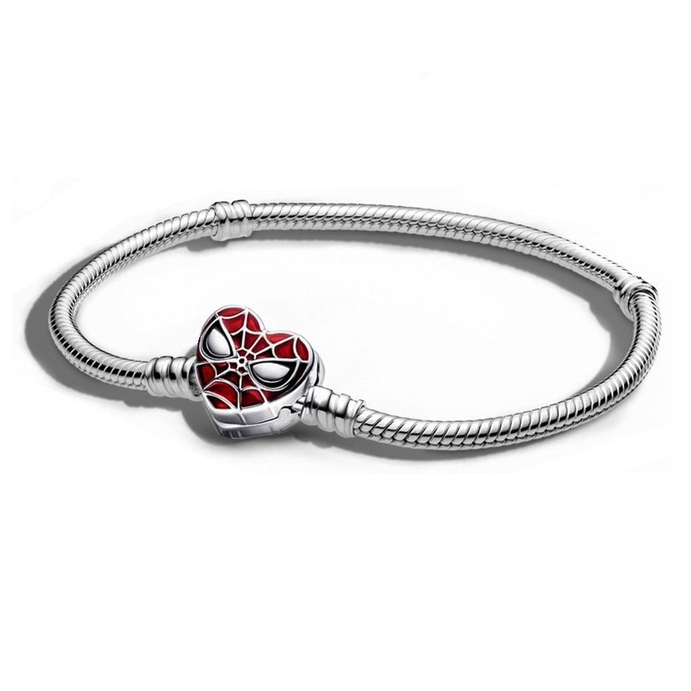 Armband mit Herz & Maske – Für echte Heldenfans