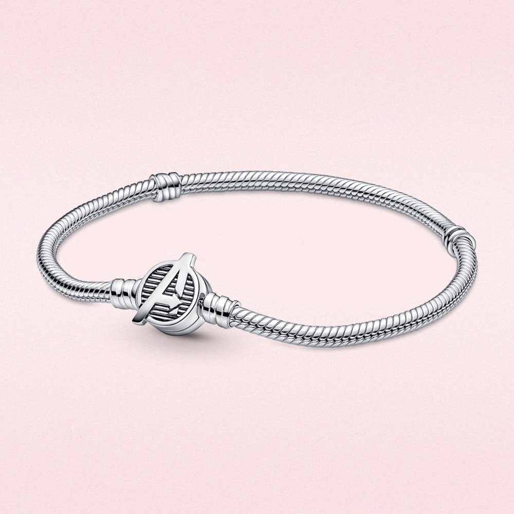 Charm Armband mit Avengers Verschluss