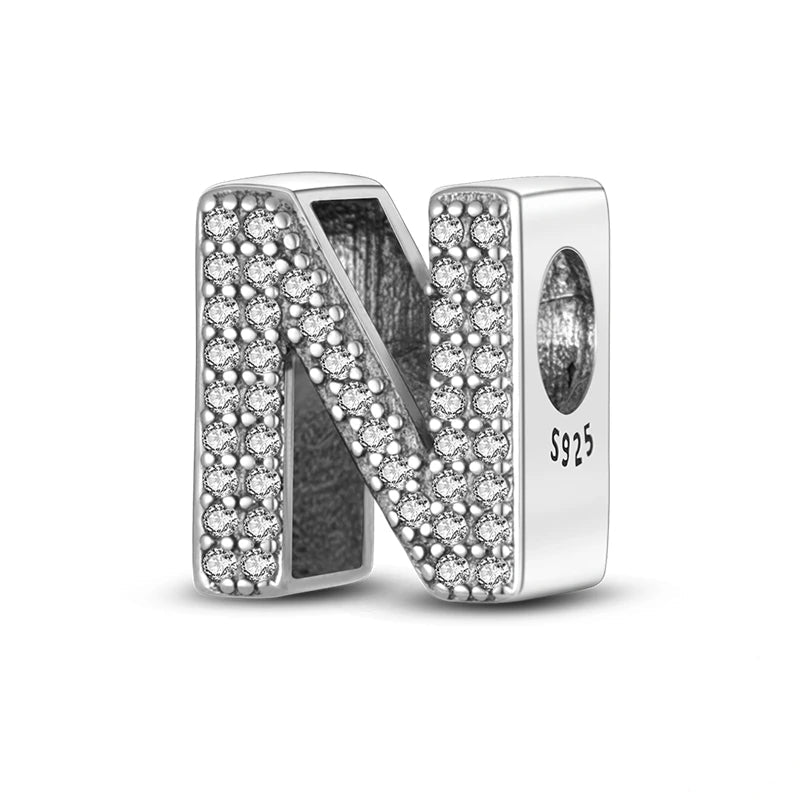 Buchstaben-Charm mit Zirkonia – Personalisierter Anhänger